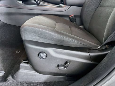 Used 2023 Dodge Durango GT AWD/4WD image 36