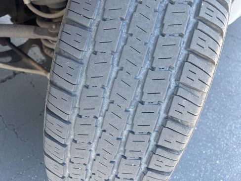 Used 2023 GMC Savana 2500 Extended w/ Driver Convenience Package RWD image 21