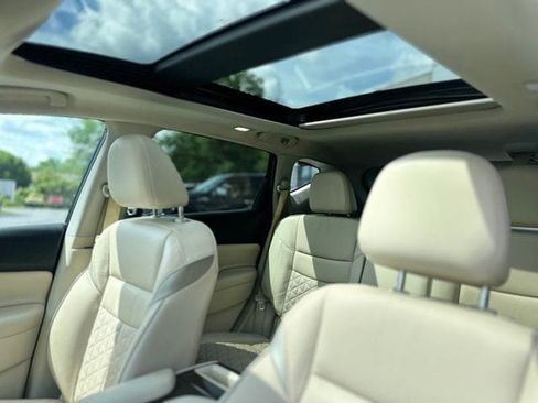Used 2019 Nissan Murano Platinum AWD/4WD image 13