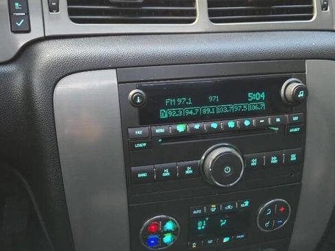 Used 2009 Chevrolet Tahoe LT w/ Luxury Package image 21