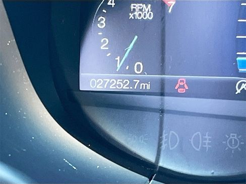 Used 2024 Ford Edge SEL image 12