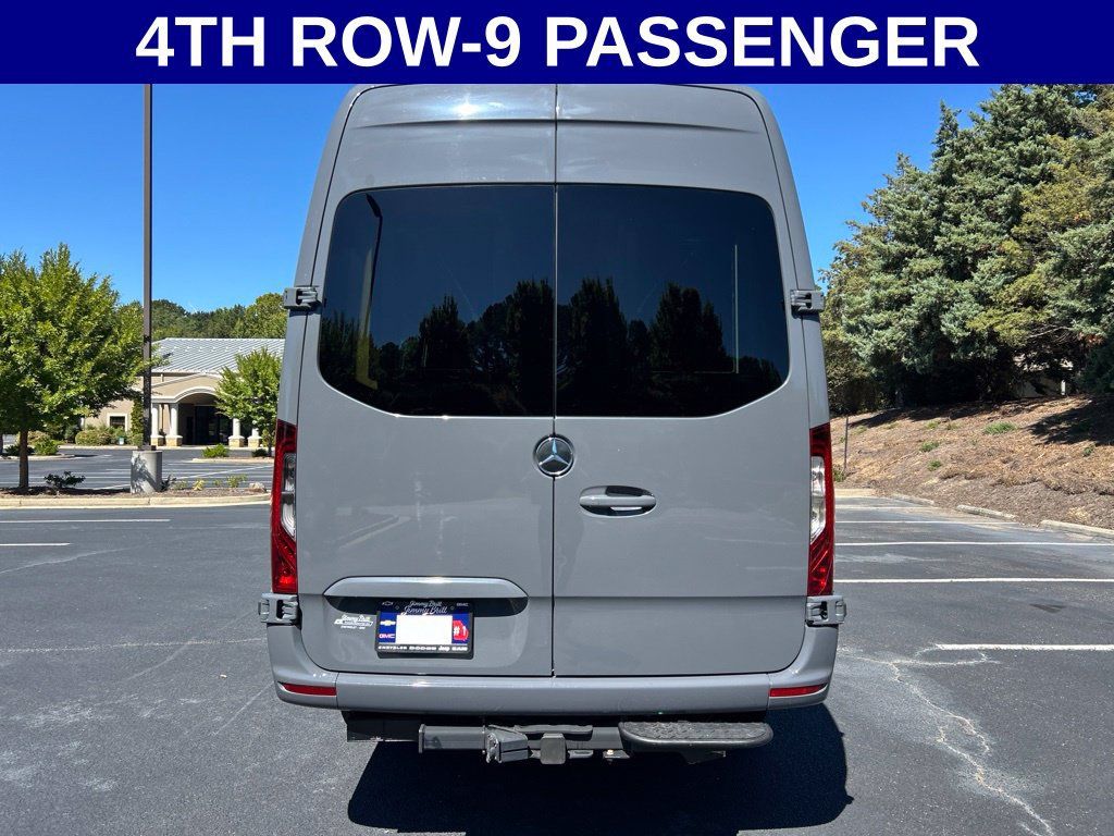 Used 2022 Mercedes-Benz Sprinter 2500 image 20