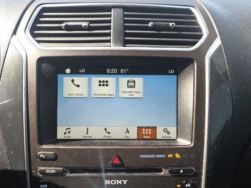 Used 2017 Ford Explorer Sport AWD/4WD image 34