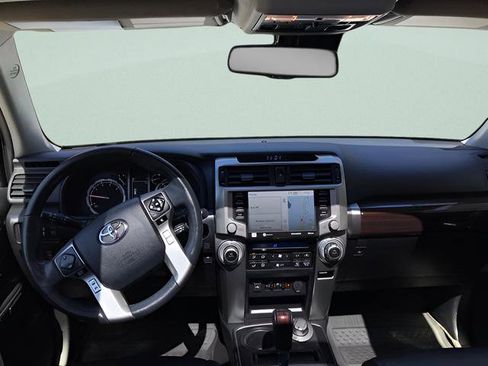 Certified 2024 Toyota 4Runner Limited AWD/4WD image 15