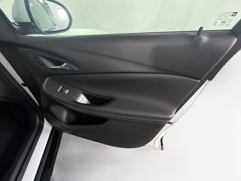 Used 2024 Buick Encore GX Sport Touring FWD image 30