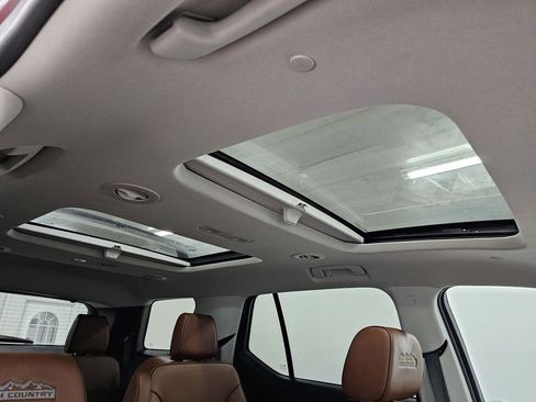 Used 2018 Chevrolet Traverse High Country w/ LPO, 'HIT The Road' Package image 28