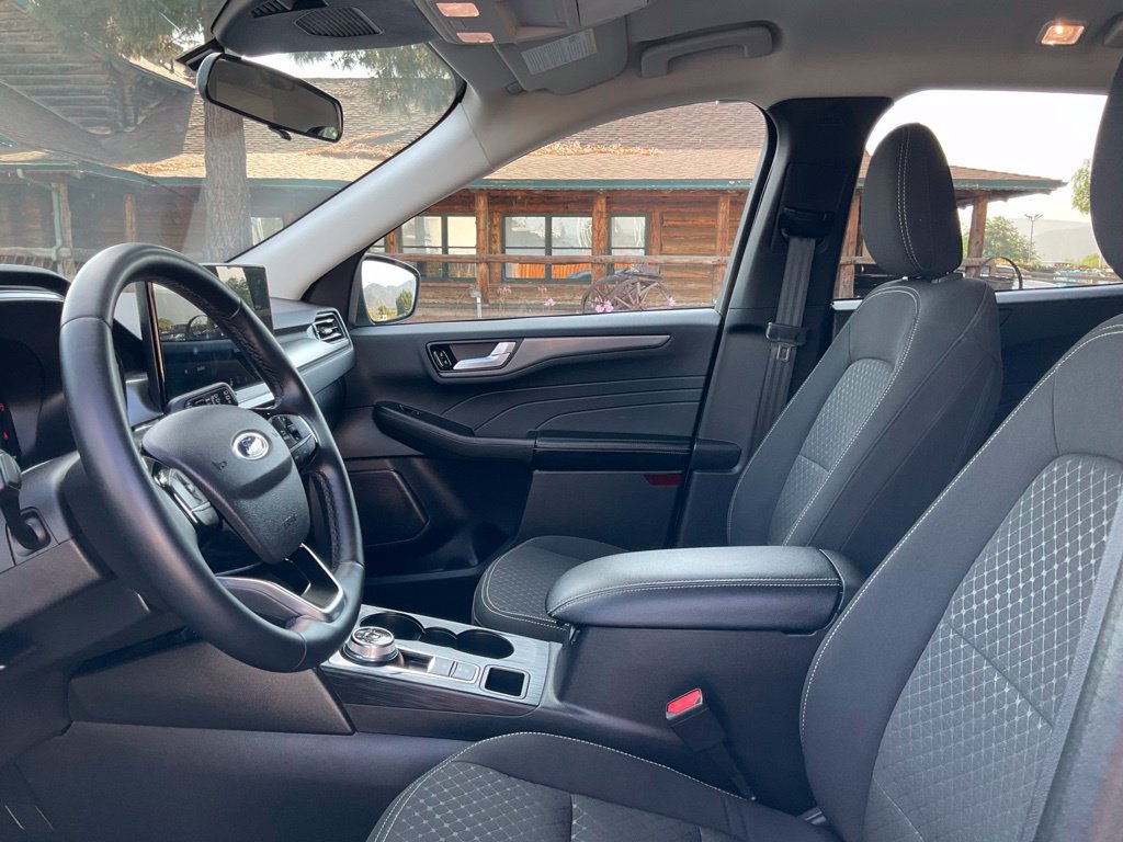 Used 2024 Ford Escape Active w/ Tech Pack #2 FWD image 37
