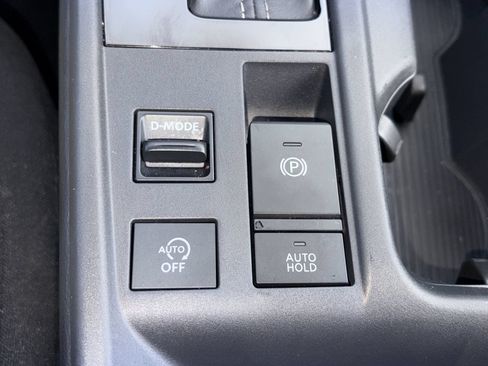 Certified 2026 Nissan Sentra SV w/ SV Convenience Package FWD image 17
