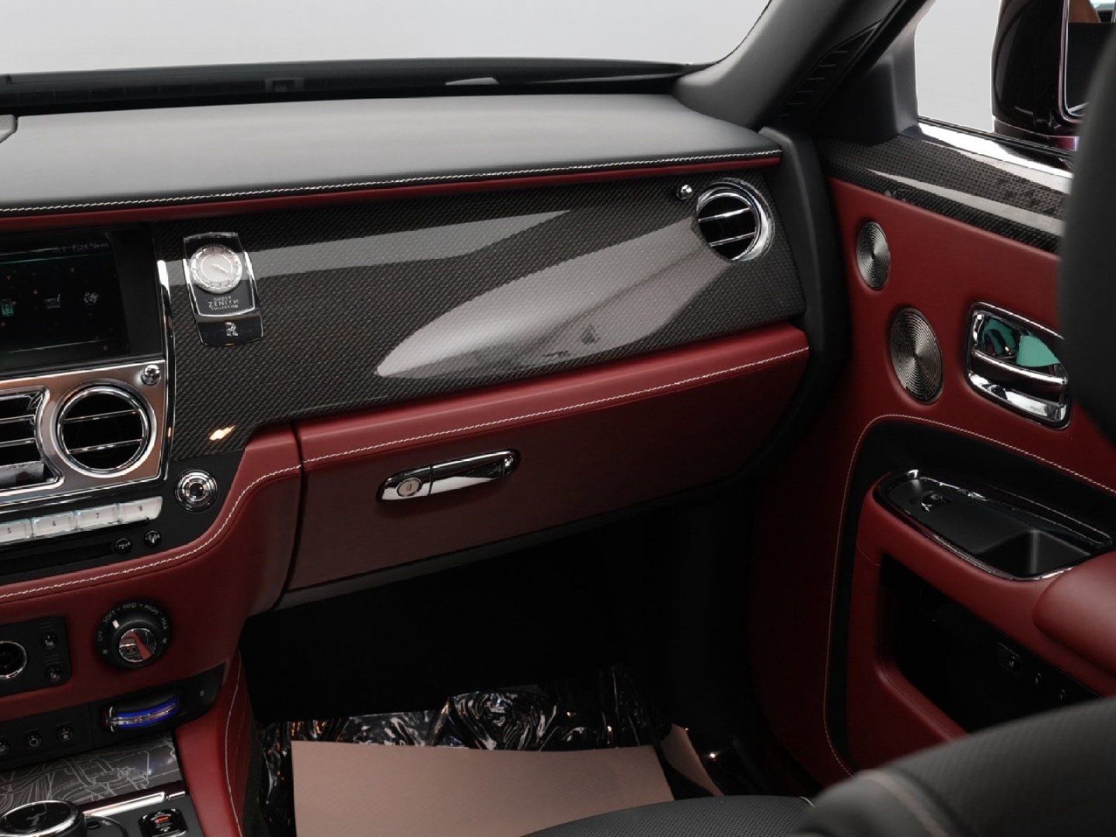 Used 2020 Rolls-Royce Ghost RWD image 26