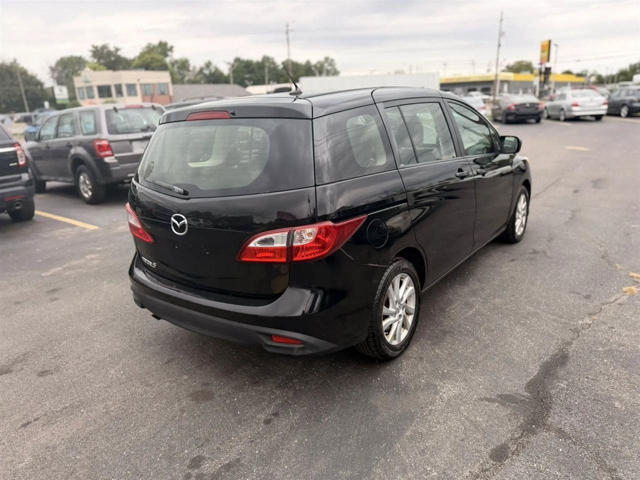 Used 2012 MAZDA MAZDA5 Sport FWD image 8