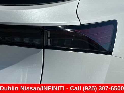 Used 2023 Nissan Ariya FWD image 50