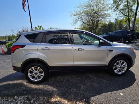 Used 2019 Ford Escape SE AWD/4WD image 7