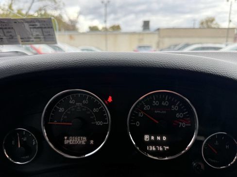 Used 2016 Jeep Wrangler Unlimited Rubicon image 15