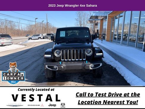 Used 2023 Jeep Wrangler Unlimited Sahara AWD/4WD image 2