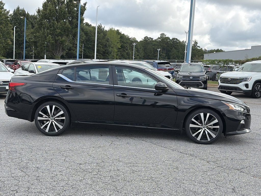 Used 2020 Nissan Altima 2.5 SR FWD image 24