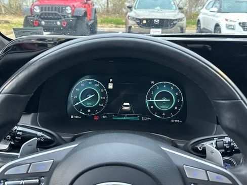 Used 2023 Hyundai Palisade Calligraphy image 24