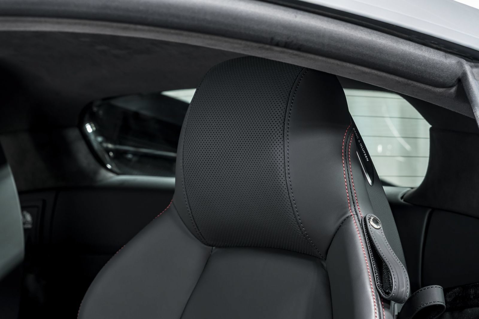 Used 2023 Audi R8 V10 performance RWD image 17