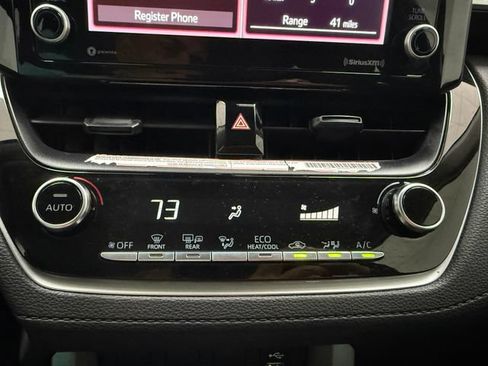 Used 2022 Toyota Corolla Cross LE FWD image 18