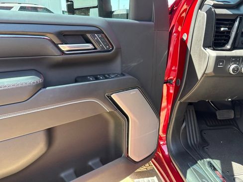 Used 2026 GMC Sierra 2500 AT4X AWD/4WD image 14