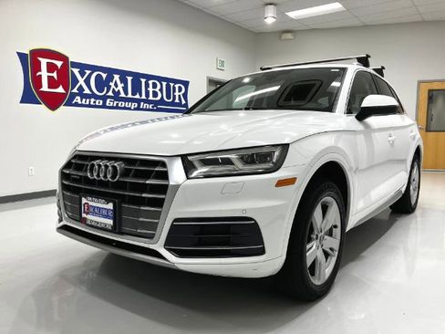 Used 2018 Audi Q5 2.0T Premium Plus w/ Premium Plus Package image 4