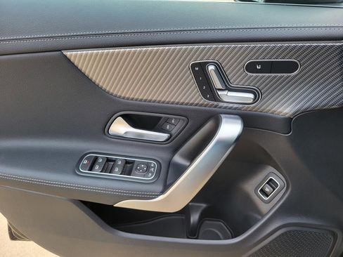 Used 2024 Mercedes-Benz CLA 250 4MATIC image 22