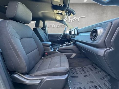 Used 2023 Chevrolet Colorado LT w/ LT Convenience Package II image 24