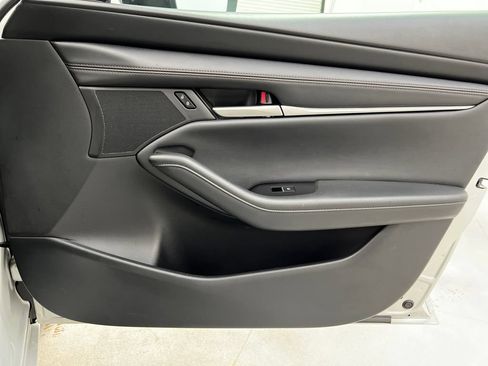 Used 2025 MAZDA MAZDA3 s Sport FWD image 30