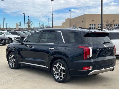 Used 2022 Hyundai Palisade Calligraphy image 10