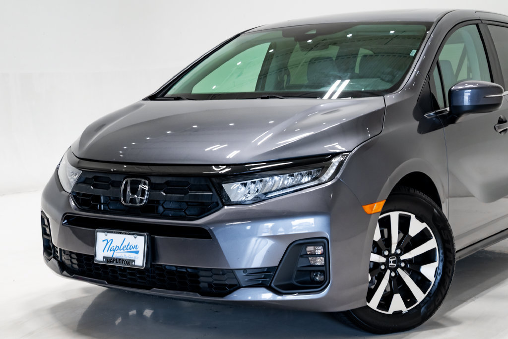 Used 2025 Honda Odyssey EX-L image 4