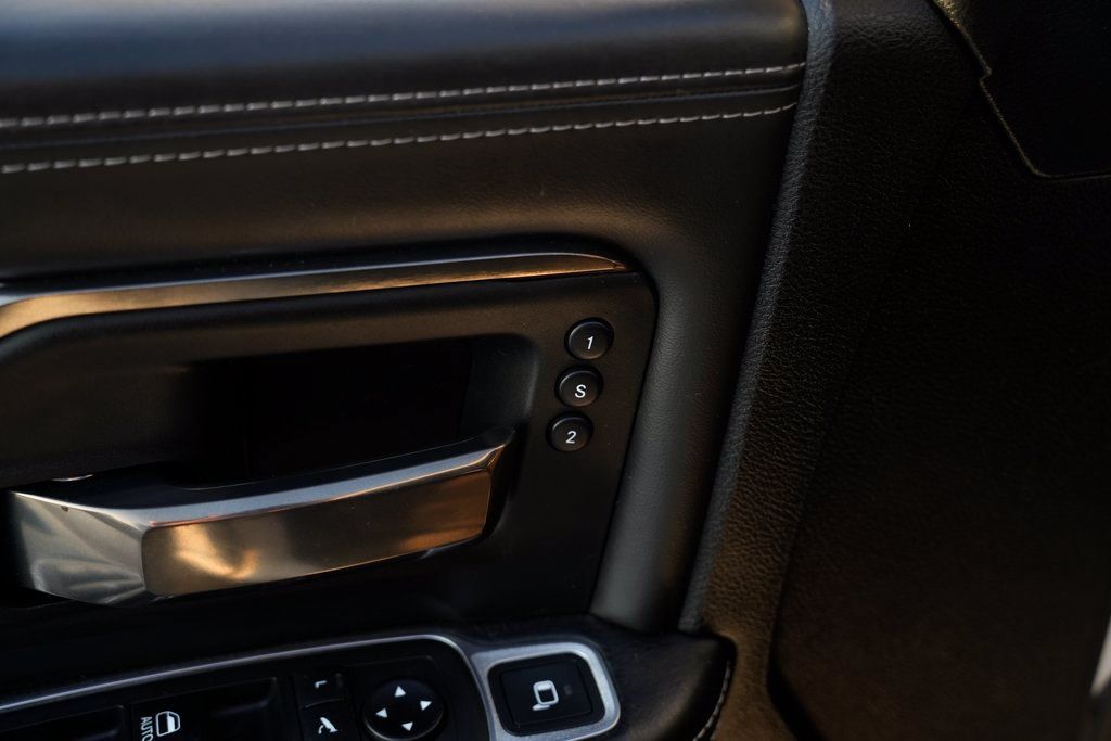 Used 2019 RAM 3500 Limited AWD/4WD image 27