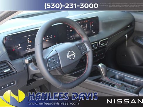 New 2026 Nissan Sentra SR w/ SR Premium Package FWD image 11