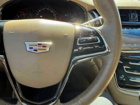 Used 2015 Cadillac CTS Luxury RWD image 19