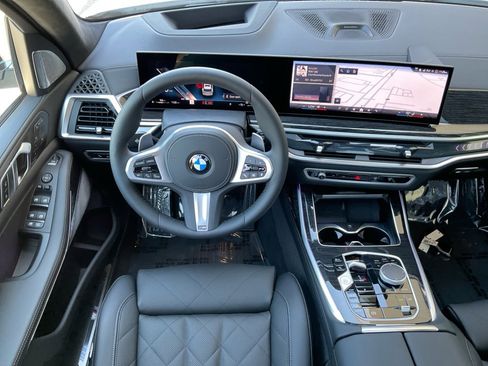 New 2026 BMW X7 xDrive40i w/ M Sport Package AWD/4WD image 33