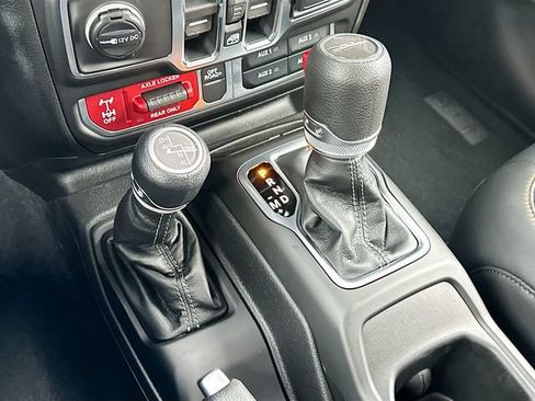 New 2026 Jeep Gladiator Mojave w/ Safety Group AWD/4WD image 12