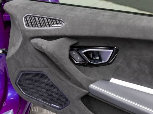 Used 2024 Lamborghini Huracan Tecnica RWD image 47