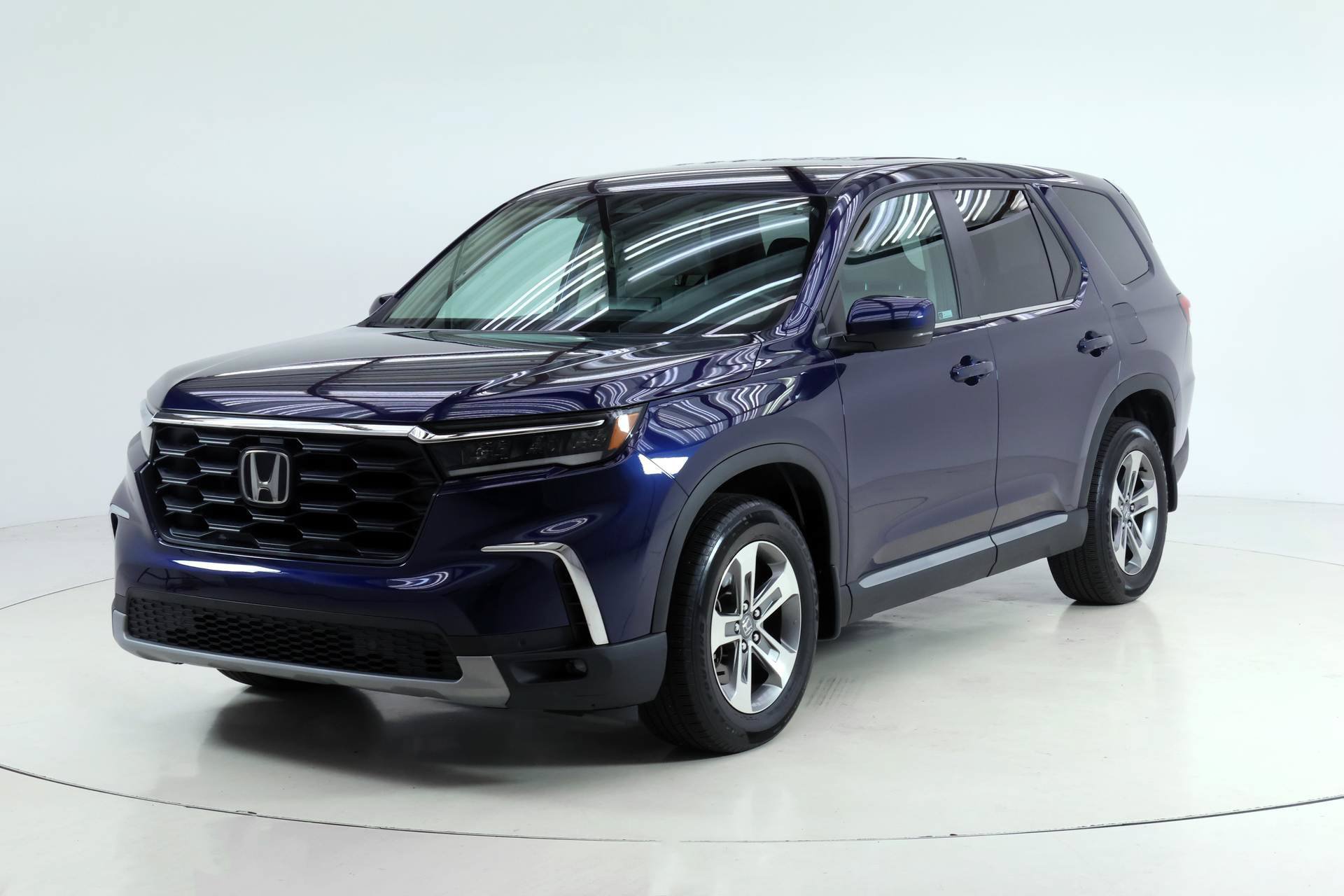 Certified 2024 Honda Pilot EX-L image 1
