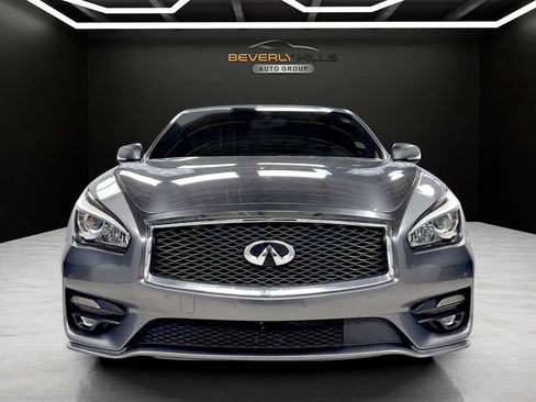 Used 2015 INFINITI Q70 5.6 w/ Sport Package AWD/4WD image 8