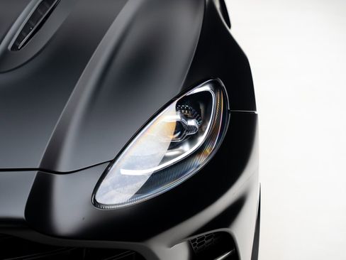 Used 2023 Aston Martin DBX 707 image 11