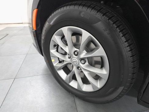 New 2026 Chrysler Pacifica Select image 29
