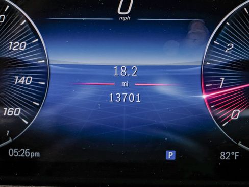 Used 2024 Mercedes-Benz GLA 250 image 24