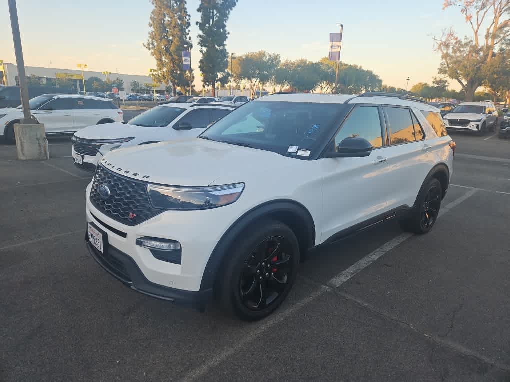 Used 2022 Ford Explorer ST w/ Equipment Group 401A AWD/4WD image 1