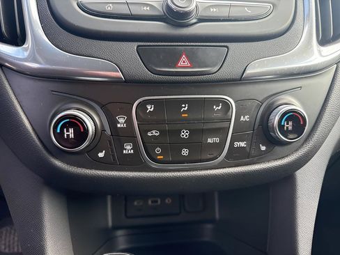 Certified 2020 Chevrolet Equinox LT image 20