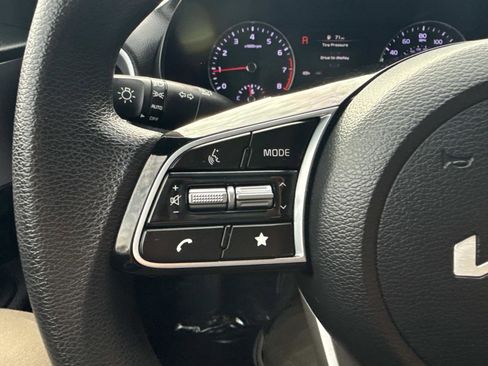 Used 2024 Kia Forte LXS w/ LXS Technology Package image 27