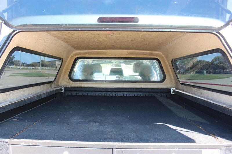 Used 2015 Ford F250 XL w/ Power Equipment Group RWD image 12