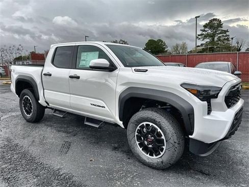 New 2025 Toyota Tacoma TRD Off-Road image 11