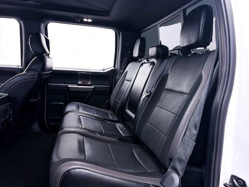 Used 2019 Ford F150 Raptor w/ Equipment Group 802A Luxury AWD/4WD image 37