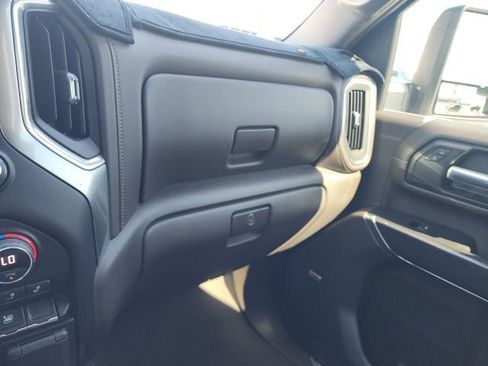 Used 2020 Chevrolet Silverado 2500 LTZ w/ LTZ Plus Package AWD/4WD image 34