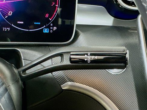 Used 2024 Mercedes-Benz C 300 Sedan image 23