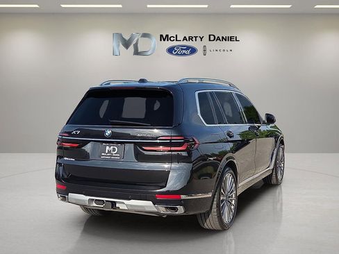 Used 2026 BMW X7 xDrive40i w/ Premium Package AWD/4WD image 5
