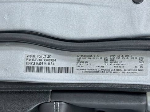 New 2025 Jeep Grand Cherokee L Limited w/ Trailer Tow Package AWD/4WD image 37